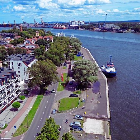 Sunset Apartments - Flotylla. Widok Na Port + Parking. Свиноуйсьце Экстерьер фото
